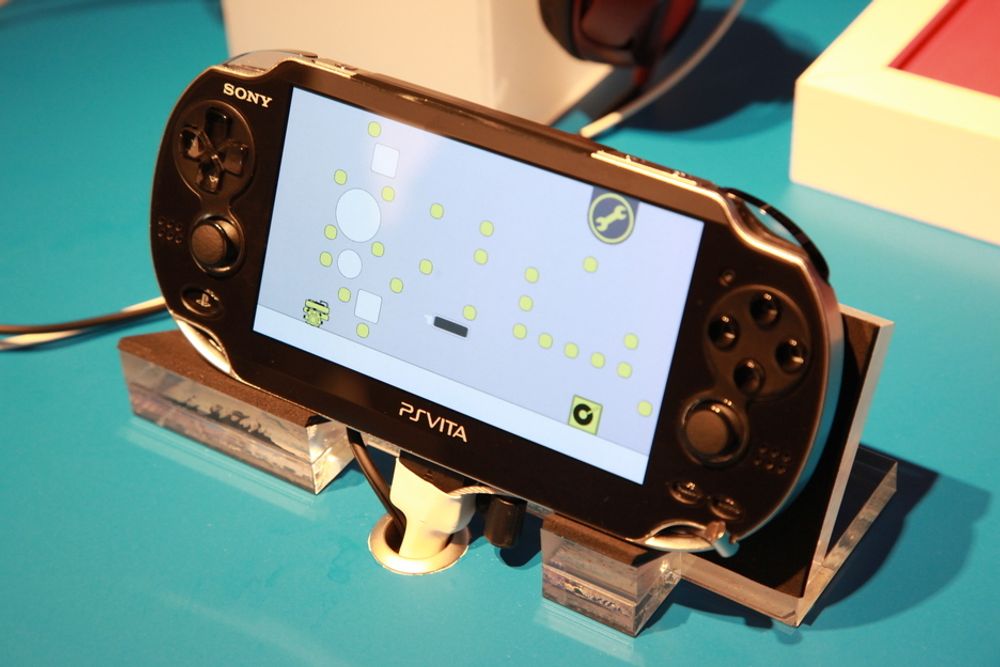 Sony viste også frem sin nye spillkonsoll Playstation Vita.