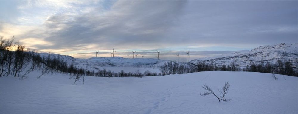 GIR STRØM: Flere vindparker som denne som skal bygges på Nygårdsfjellet i Narvik kunne ha hindret strømutkoblinger, mener fornybarorganisasjonen Norwea og selskapet Nordkraft.