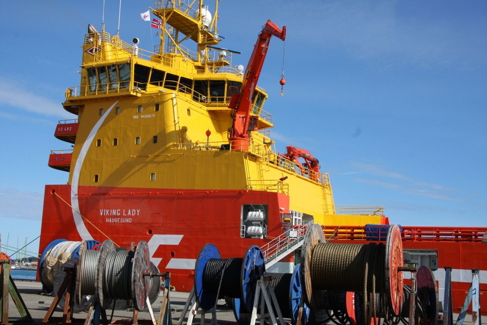 LNG-SKIP: norske Viking Lady kan stå som eksemple på et miljøvennlig skip. Fremdriftsmaskineriet bruker LNG som drivstoff, mens hun har en brenselscelle som hjelpemotor (generator)