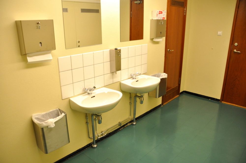 NØDVENDIG ROM: Toalettene til NVE er blitt pusset opp.