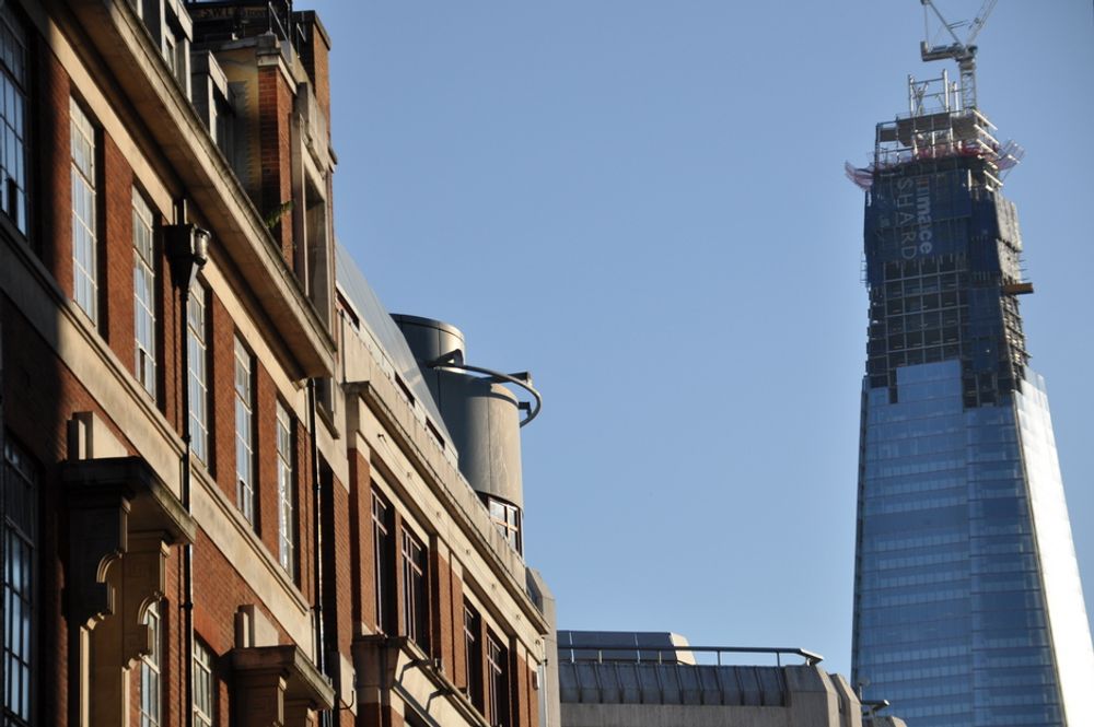 DIGERT: 48323 kubikkmeter sement gikk med til å bygge the Shard.