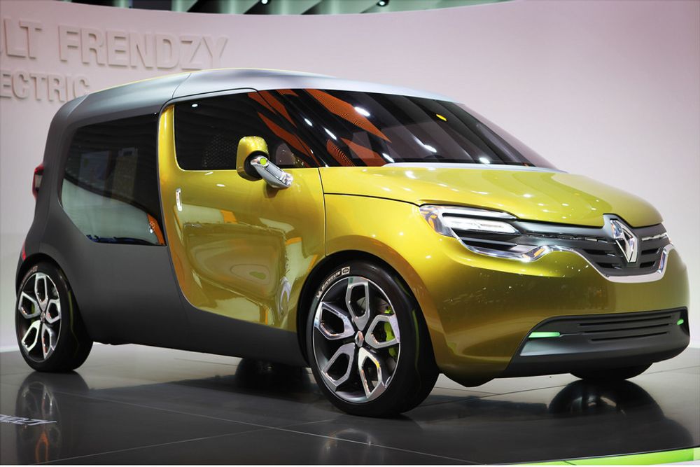 Renault har fire elektriske modeller som er eller snarlig skal i produksjon, men fortsetter å pumpe ut elektriske konsepter. Sist ut er Frendzy.