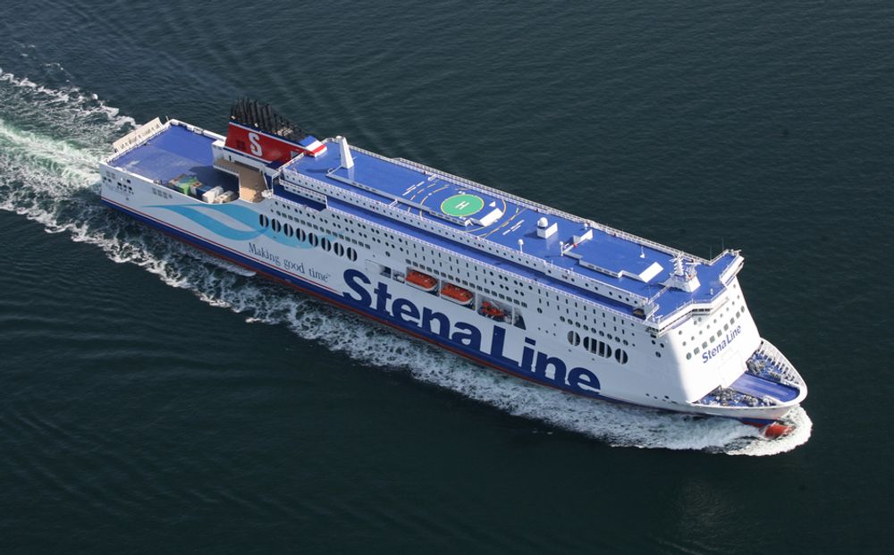 LANGE BANER: Stena Hollandica er bygget i henhold til Stena Energy Saving Programme og har lavere utslipp enn tilsvarende skip.