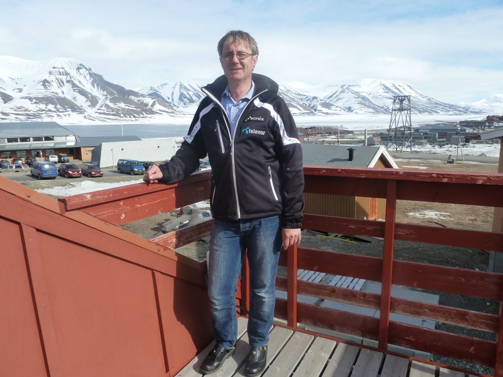 START: Søndag kunne Telenor og dekningsdirektør Bjørn Amundsen starte opp 4G-nettet i Longyearbyen.