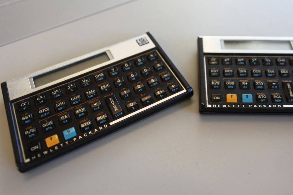 HPs 10C-serie er legendarisk blant ingeniører. Tekna-president Marianne Harg sier for eksempel at hun ikke kan operere en kalkulator uten omvendt polsk notasjon.