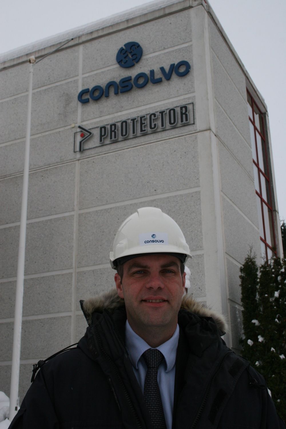 NYTT: Det nye selskapet Consolvo, der Con står for betong og solvo for løsning, blir størst i Norge på betongrehabilitering. Selskapet er en sammenslutning av Vedlikehold-Service Drammen og entreprenørdelen i Protector. Daglig leder er Fredrik Røtter.