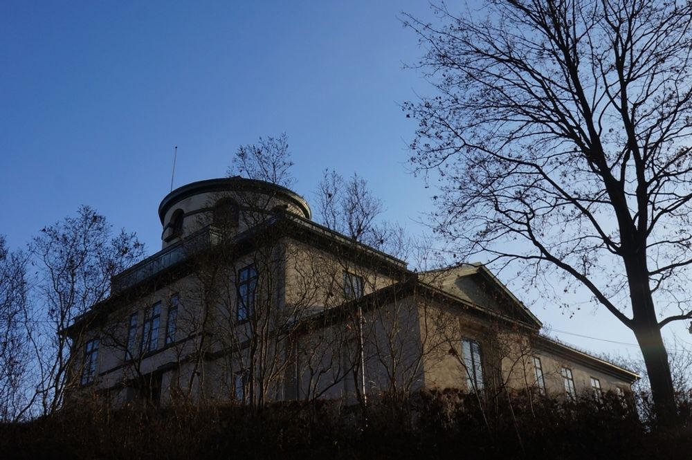 VITENSKAPSMONUMENT: Obervatoriet ble tegnet av Christian Grosch, mannen bak bl. a. Oslo Børs og Vår Frelsers kirke.
