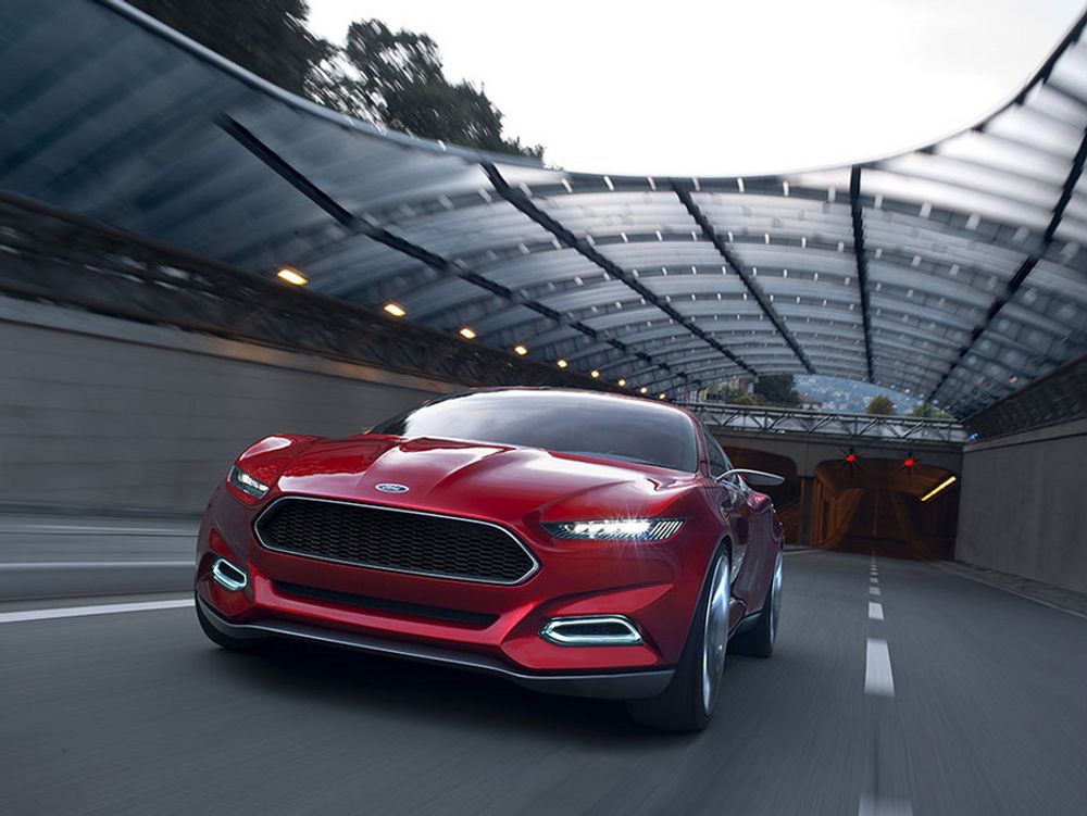 Ford Evos er konseptet som viser fram Fords nye designspråk. Første serieproduserte modell kommer neste år.