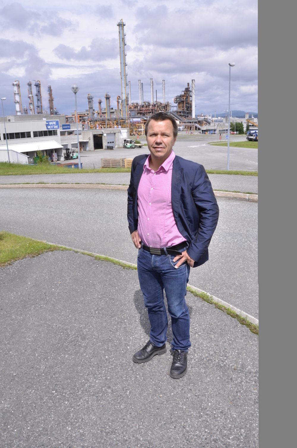 LIKE VILKÅR: - Vi må ha de samme vilkårene for CO2-kompensasjon som resten av industrien i Europa. HVis ikke vil det gå fkraftig ut over norske industriarbeidsplasser, advarer Eirik Stamland.