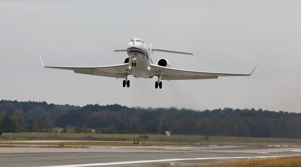 Et av Gulfstreans fem testfly av typen G650 krasjet lørdag og tok livet av de fire om bord. Dette bildet er fra jomfruferden for halvannet år siden.