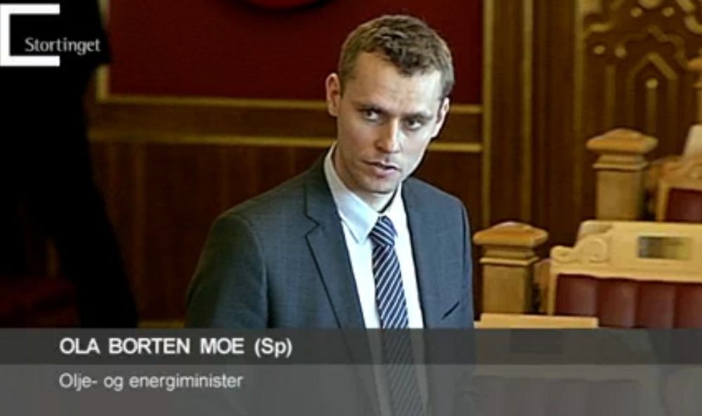 SERTIFIKATLOVEN VEDTATT: Energiminister Ola Borten Moe (Sp) fikk vedtatt sitt forslag til lov om elsertifikater i Stortinget i går.