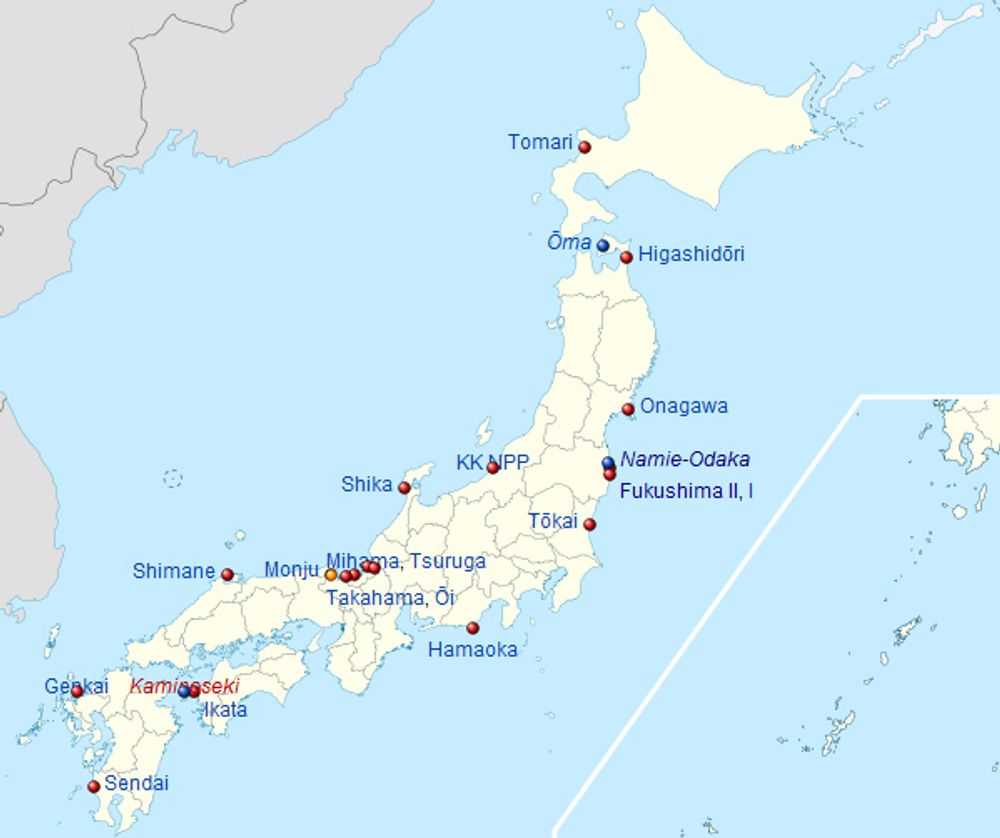 MANGE: Det er tilsammen 55 aktive reaktorer ved disse kjernekraftverkene i Japan. Kjernekraftverk med rød prikk er operative. Gul prikk betyr at de ikke har produksjon, og blå prikk viser nye kjernekraftverk under planlegging.