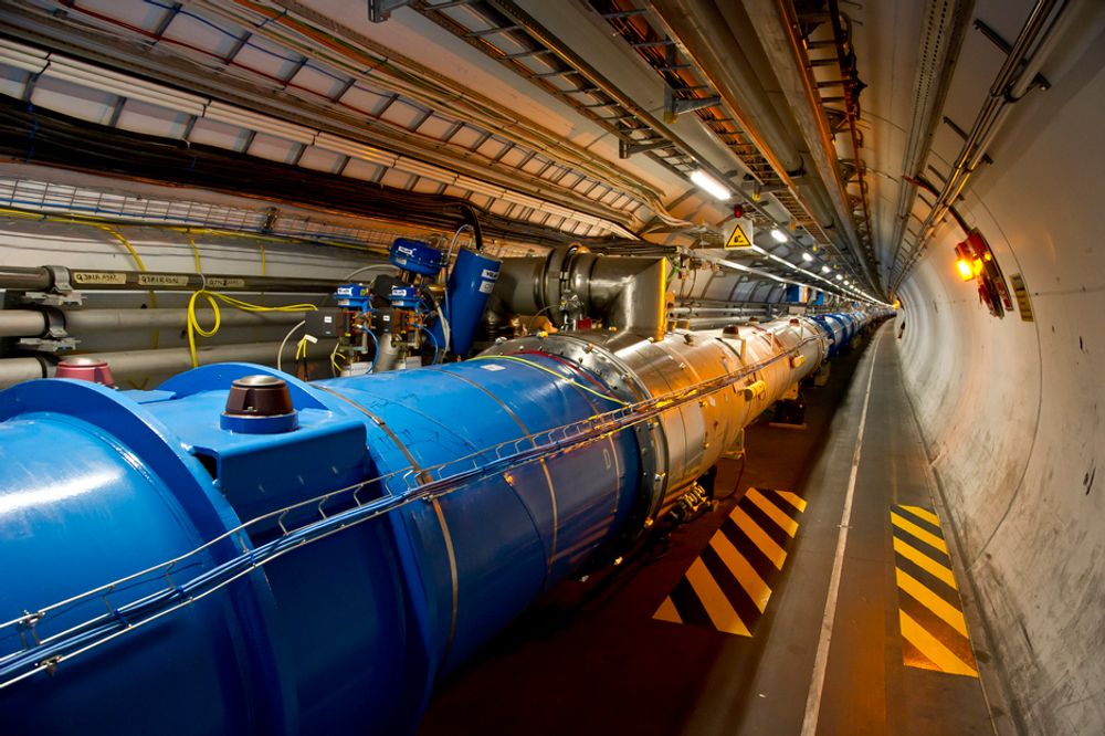 Cern hevder å ha sett snurten av Higgs-partikkelen.