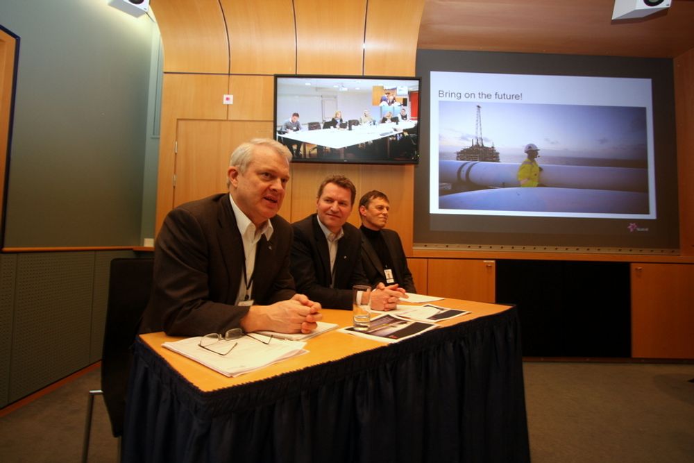 LOVER STOR AKTIVITET: Michelsen, Tungesvik og Gjertsen mener 2011 vil bli et svært spennende år for Statoil.