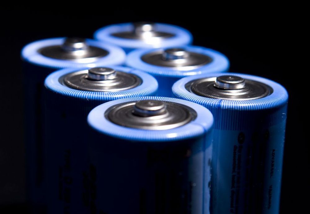 Batterier laget av litiumsulfid og silisium kan bli litiumionebatterienes avløsere. Men først må en rekke utfordringer løses.