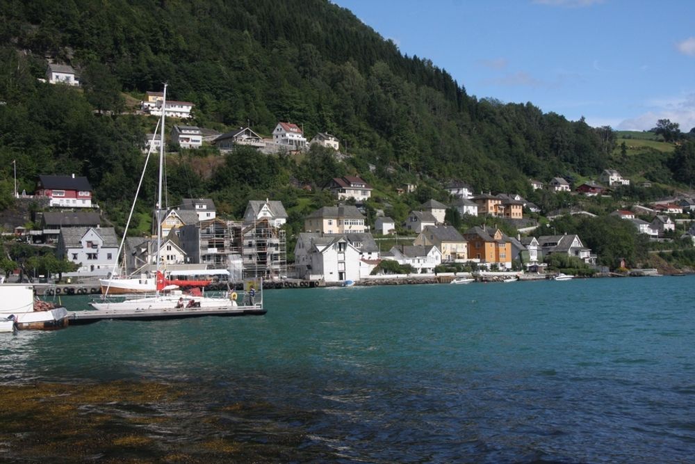 UNNGÅ FORSINKELSER: Statnett inngår kontrakt med Bergen-baserte DOF Subsea Norway AS om å få utført undersøkelser av sjøbunnen i Hardanger.