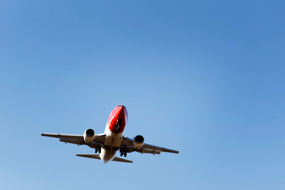 REGELBRUDD: 20 prosent av alle avganger fra Oslo lufthavn Gardermoen bryter reglene ved å fly utenfor de definerte luftkorridorene. Illustrasjonsfoto.