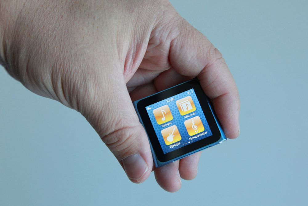 NOMINERT TIL ÅRETS LYDPRODUKT: Årets utgave av iPod Nano er krympet markant, og har fått touchskjerm. Sammen med Nike+-settet er den for eksempel en uvurderlig treningskamerat, selv om vi reagerte på at lyden var så som så i vår test.