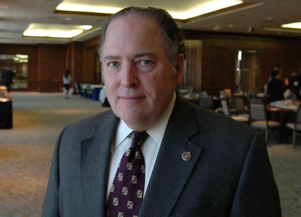 TA KONTAKT: Donald M. peirson i Louisiana Economic Develoment mener det er behov for norsk teknologi for bekjempe oljesølet fra den havarerte boreriggen utenfor Louisiana
