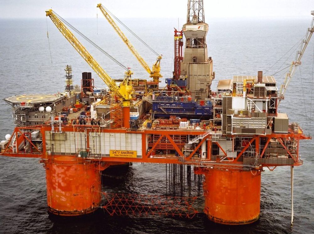 OLJE OG GASS: Snorre A kom i drift i 1992 og produserer olje og gass som går i rørledning til Statfjord A-plattformen for endelig prosessering.