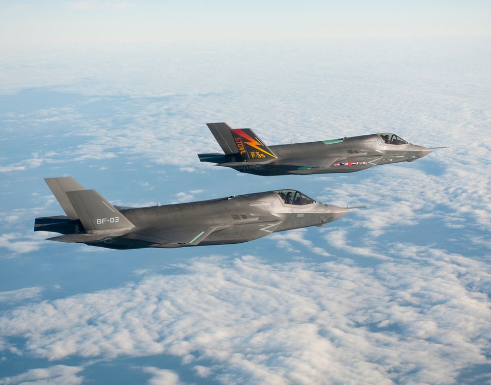 ALLE VARIANTER: Kongsberg Defence System har begynt å levere viktige deler i kompositt til alle varianter av F-35. Flyets Stealth-egenskaper gir KDS fordeler.