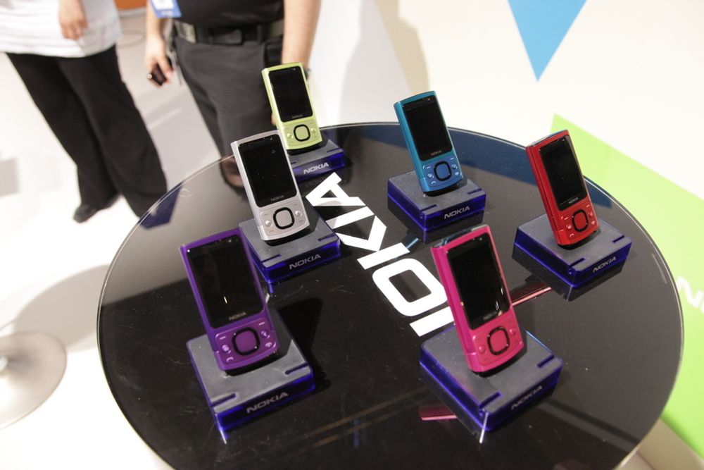 SLIDE: Nokias nye 6700 Slide er tydelig iPod Nano-inspirert.