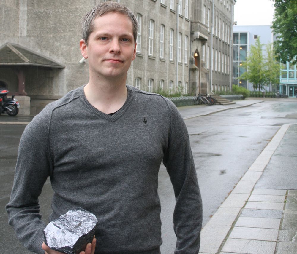 Jón Atli Kjartansson fra Elkem på Island er en av dem som har vært på sommerskole om solcellesilisium.