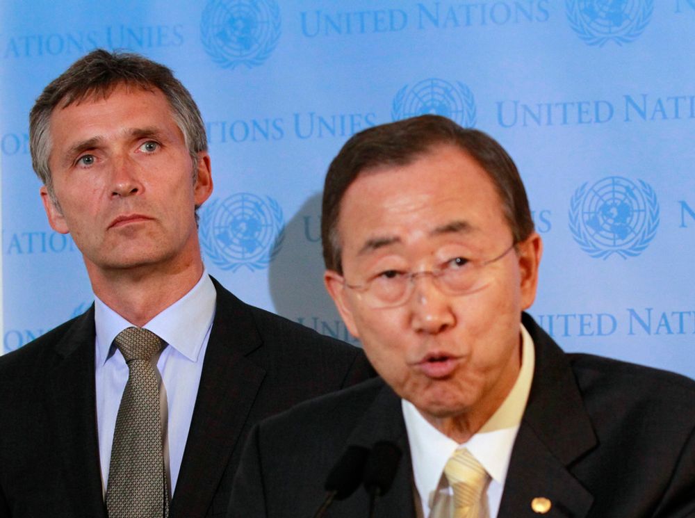 UTREDES: Eksperter mener klimapanelet jobber for tregt, og FNs generalsekretær Ban Ki-moon (t.h.) har nå nedsatt et utvalg som skal utrede organiseringen av klimapanelet.