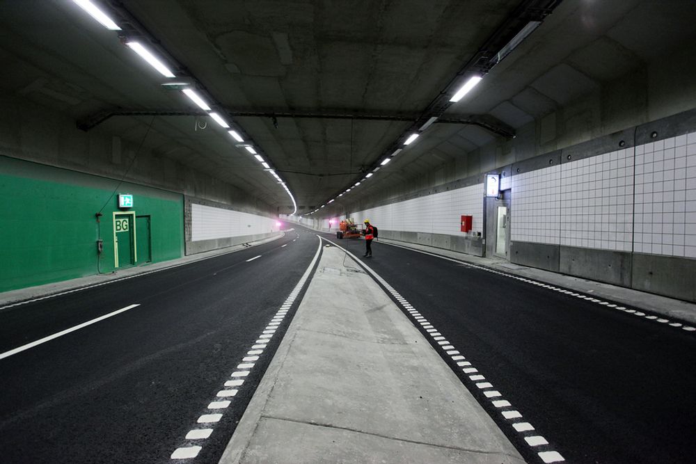 FLERE FELT: Her møtes avkjøringsrampen fra Mosseveien (t.h.) hovedtunnelen fra Ekeberg.