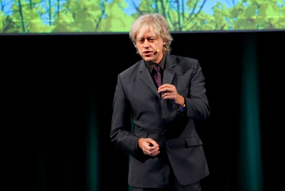 Artist og miljøaktivist Bob Geldof på ZERO-konferansen på Gardermoen mandag ettermiddag. Han beskriver Norge som et nøytralt land som provoserer få andre nasjoner, og derfor burde evne å vise lederskap i de internasjonale klimaforhandlingene.