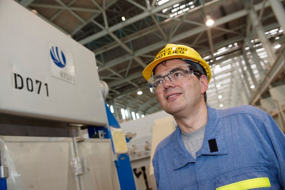 VIKTIG: Hydro, ved konsernsjef Svein Richard Brandtzæg, kjøper mye kraft. Derfor vil det være viktig å beholde mye av selskapets produksjon i Norge. Rammebetingelsene vil avgjøre.