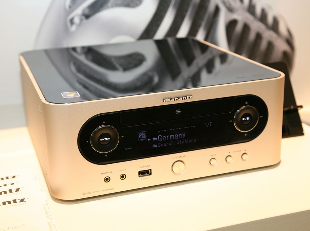 IFA. Marantz Melody Media er siste medlem i selskapets familie av alt-i-ett-produkter. Denne spiller av musikk fra iPod/iPhone og CD, og spiller også streamet musikk fra PC.