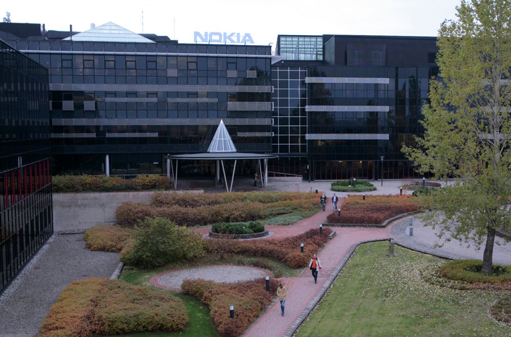 Nokia skal kvitte seg med 1700 ansatte globalt. Her fra selskapets produksjonsanlegg i Salo i Finland.