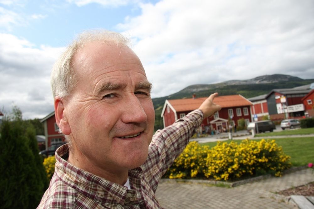 ETTERLYSER BEDRE VEI: Trysil-ordfører Ole Martin Norderhaug er kritisk til veistandarden mellom Elverum og Trysil.
