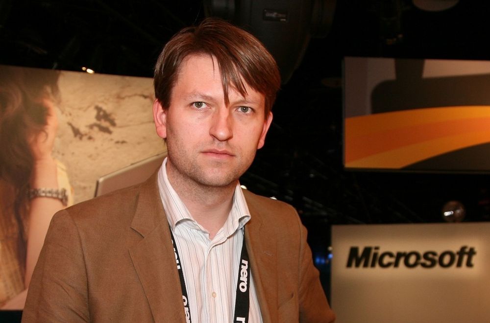 Uvisst: Kommunikasjonsdirektør Eirik Lae Solberg har ennå ikke fått beskjed om oppsigelser hos Microsoft Norge.