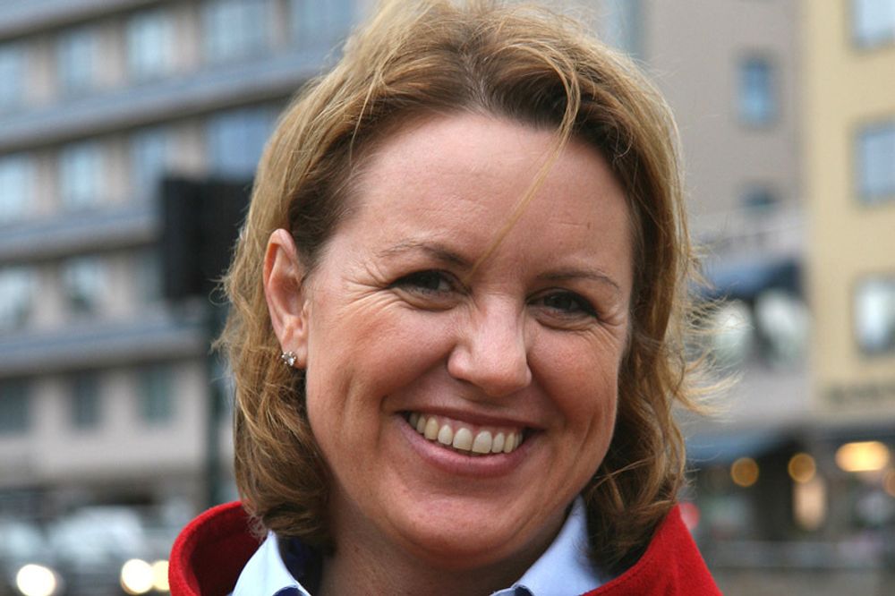 Administrerende direktør Liv Kari Hansteen i RIF mener norske politikere ikke følger opp fjorårets klimaforlik.