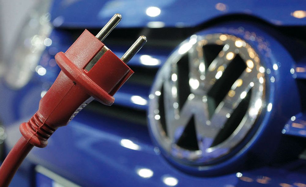 VW viste fram konseptversjonen av en ladbar Golf-hybrid for et knapt år siden. Nå ligger det an til at tyskerne skal få kinesisk batterihjelp.