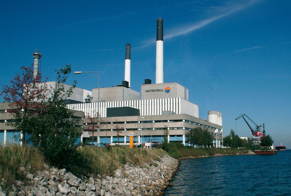 TRENGER KULL: Vattenfall-sjefen tror vi trenger kull i 50 år til, og mener CO2-fangst og lagring må til. Det kull- og oljefyrte Amagerverket i Danmark leverer 494 MW elektrisitet og 710 MJ/s varme.