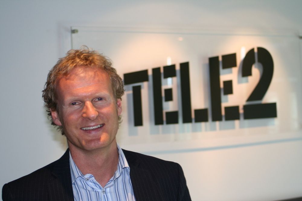 Adm. dir. Haakon Dyrnes i Tele2 får rundt en halv million nye kunder om Tele2 nå kjøper Network Norway.