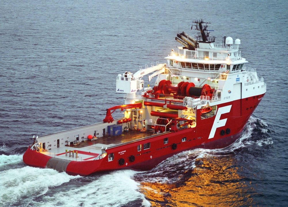 DYRERE: Far Sapphire ble utstyrt med hybrid framdriftssystem og bygget med DNV-klasse Clean Design. Skipet ble levert i 2007.