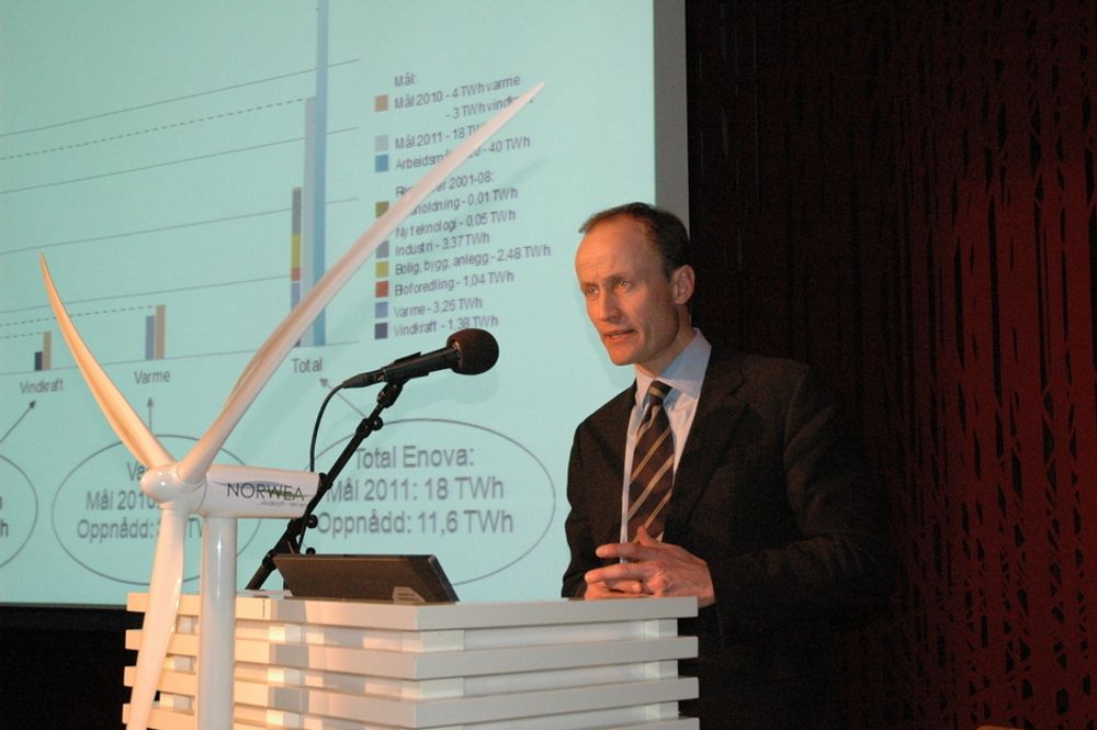 KREVER FORUTSIGBARHET: Enova-direktør Nils Kristian Nakstad ønsker å bygge ut 15 terawattimer vindkraft innen 2020, noe som vil kreve en investering på 25 milliarder kroner. Han mener vindbransjen trenger forutsigbarhet.