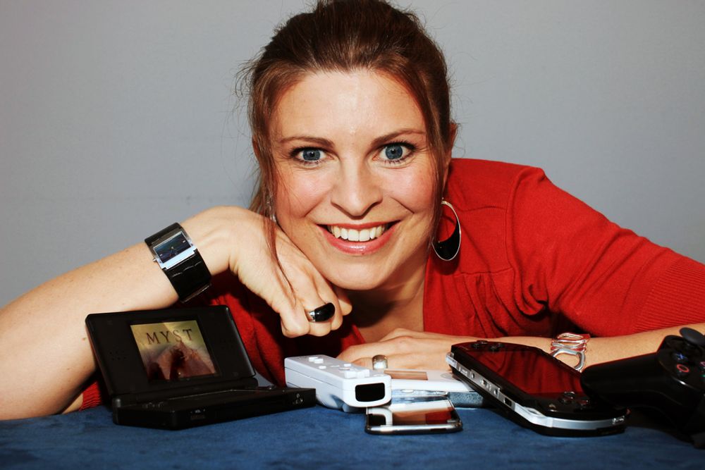 Programleder Hanne Kari Fossum i NRks nye programserie Tekno, som legges ut til nedlasting i HD.