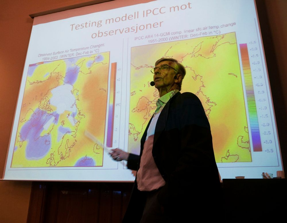 - Hvor er overskriftene, pressemeldingene og oppmerksomheten nå når satellittmålinger viser at det ikke har vært så lav snøsmelting i Antarktis på 30 år, spør professor Ole Henrik Ellestad.