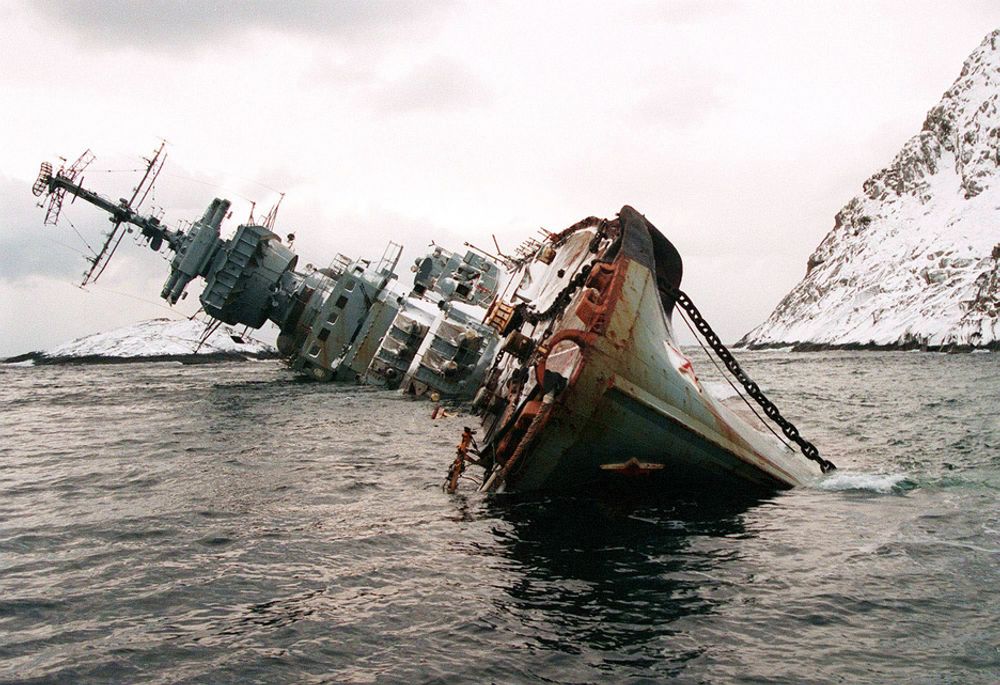 Gamle skipsvrak, som Murmansk, kan være fulle av fæle miljøgifter. Bellona vil nå ha full sjekk.