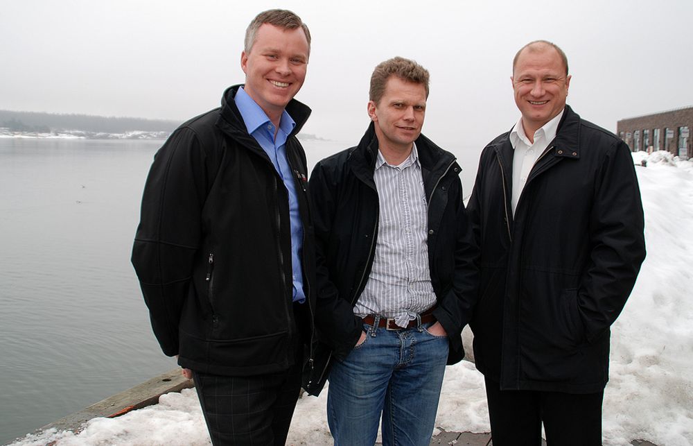 ALT KLART: Salgssjef Tor Atle Eiken (f.v.), forsknings- og utviklingsleder Aage Bjørn Andersen og administrerende direktør Stein Foss i OceanSaver er klare til å motta bestillinger.