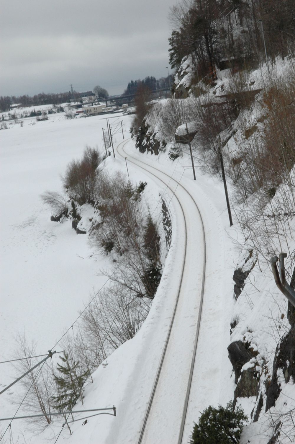 NESTE SKRITT: Jernbanestrekningen mellom Larvik og Eidanger skal fjernes til fordel for en ny tunnel. Det er i hvert fall planen i henhold til Nasjonal transportplan. Men baneutbyggingen følger i likhet med NSB sjelden de oppsatte planene.