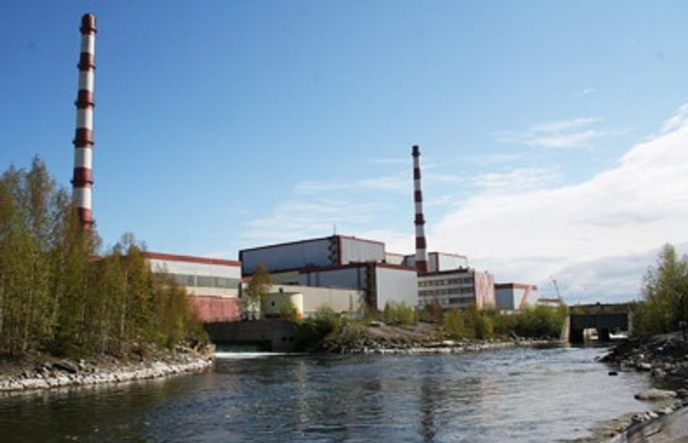 Av hensyn til mennesker, natur og miljø burde Kola atomkraftverk legges ned, mener ordførerne, som nå frykter at reaktorene igjen skal få forlenget levetid.