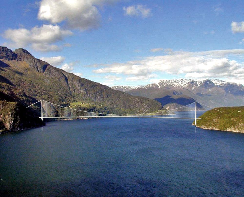 Strømkabel gjennom Hardangerbrua er ikke vurdert av Statnett.