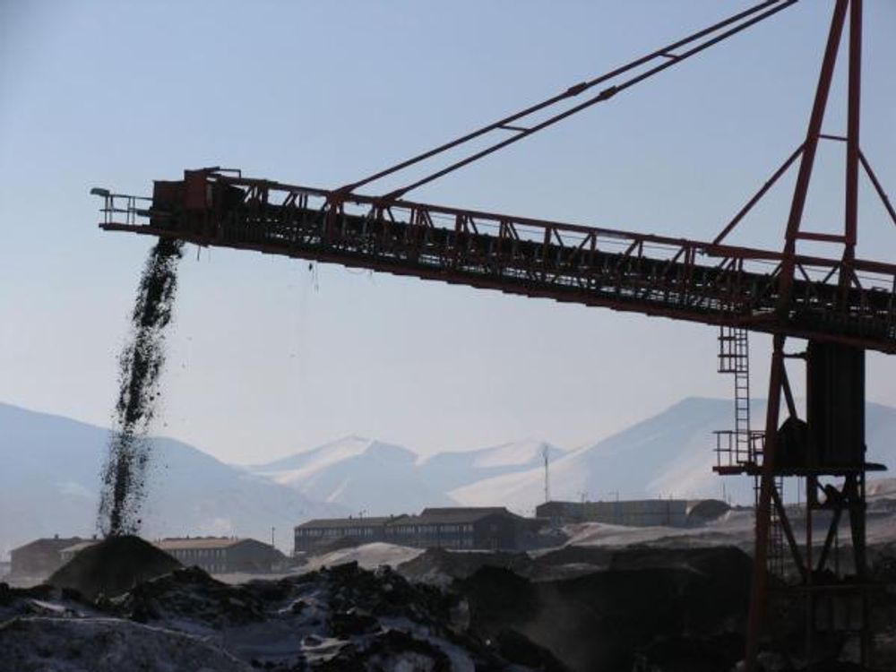 Stortinget ønsker fortsatt kullgruvedrift på Svalbard.