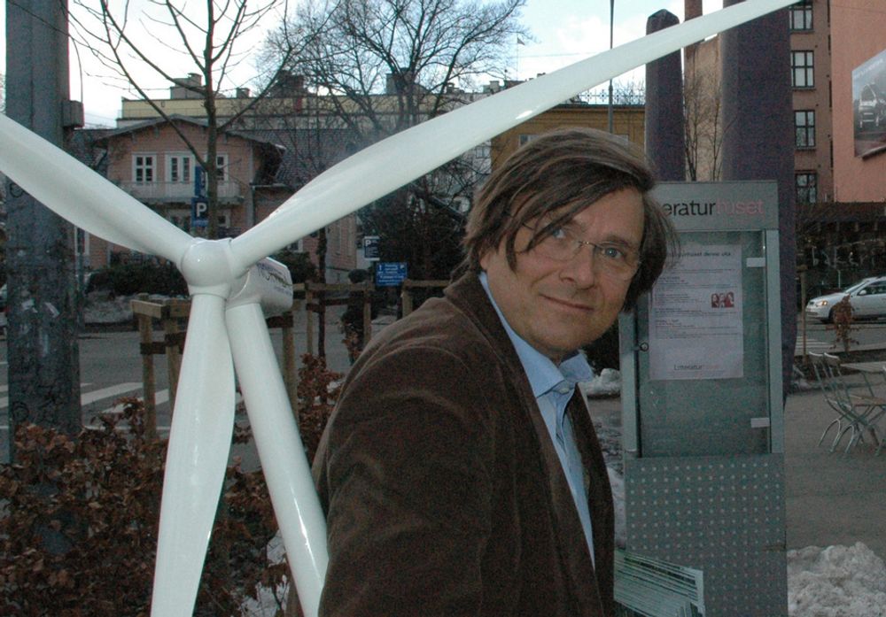 BEKYMRET: - Jeg er ikke optimist før møllene er bygget, sier generalsekretær Øyvind Isachsen i Norsk Vindkraftforening Norwea.